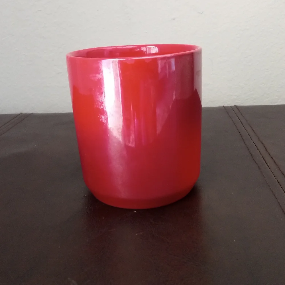 Starbucks Women's / Men's Shiny Ceramic Mug Size Small 8oz Red - Picture 3 of 5